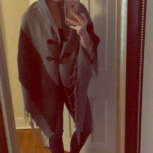 Gray/Black fringe toggle front poncho